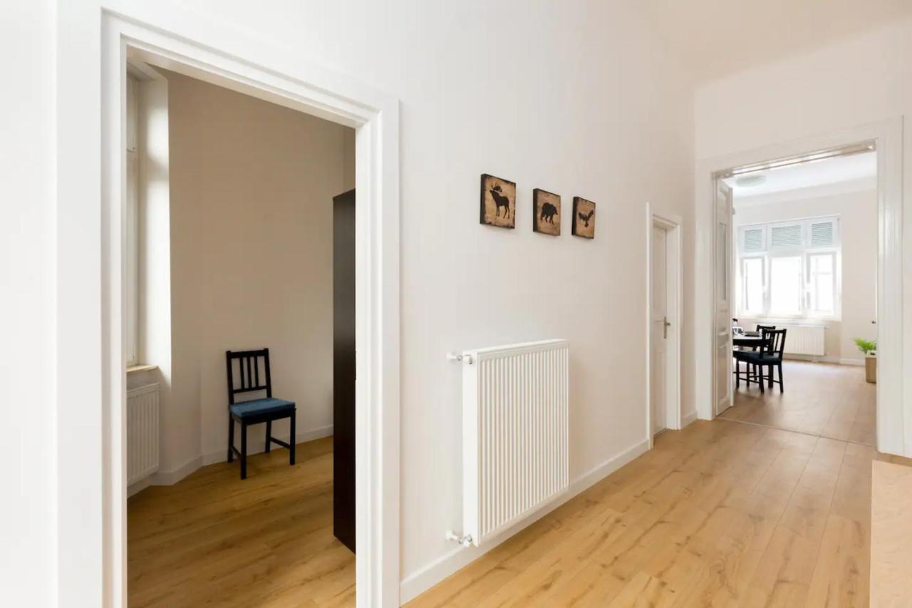 Kresz Geza 29 Westend Station 2 Bedrooms+Living Ac Budapest Exterior photo